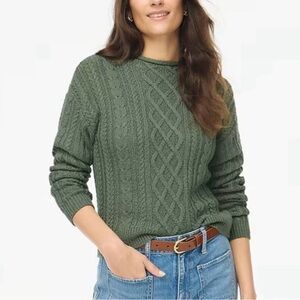 J. Crew Olive Green Cable Knit Sweater NWOT✨Sz Small